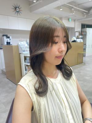オリーブ　ベージュ　ブリーチなし