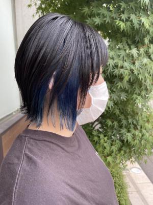 ウルフカットにインナーカラー