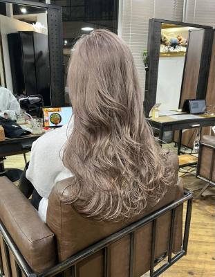 前髪 マルチボブ ピンクベージュ インナーグレージュ ウルフ 前髪 マルチボブ ピンクベージュ インナーグレージュ ウルフ