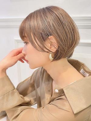 大人可愛い丸みショートボブ/30代/40代/50代/ベージュ 大人可愛い丸みショートボブ/30代/40代/50代/ベージュ