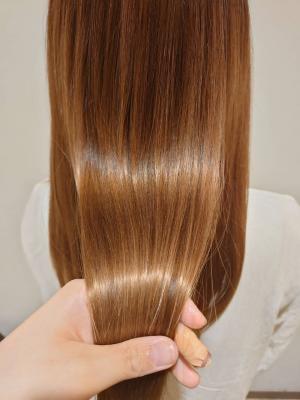 【髪質改善】ツヤ髪　ストレート　美シルエットのイメージ画像
