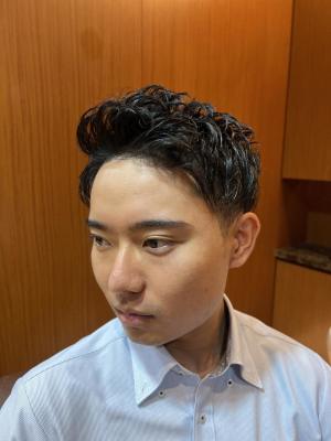 ビジネスアップバング刈り上げ ビジネスアップバング刈り上げのイメージ画像