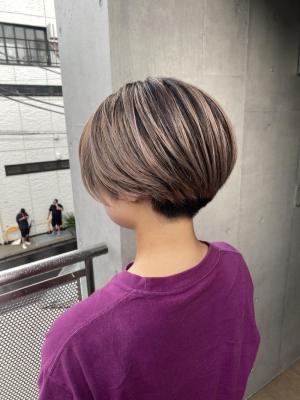 前髪 マルチボブ ピンクベージュ インナーグレージュ ウルフ 前髪 マルチボブ ピンクベージュ インナーグレージュ ウルフ
