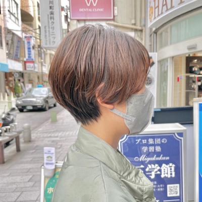 くびレイヤー丸みショート20代30代/HONOKA