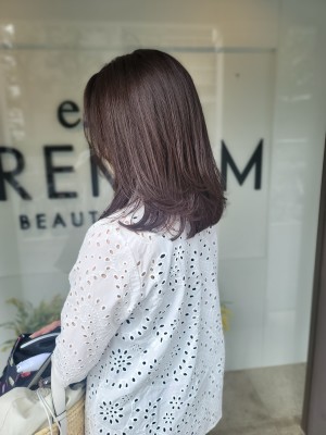 レイヤーカット×透明感カラー