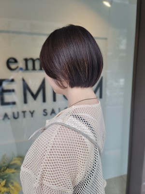 丸みショートボブ