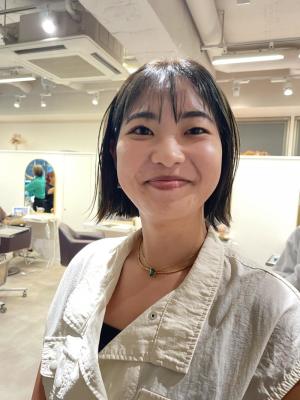 コンパクトボブ　オリーブベージュ