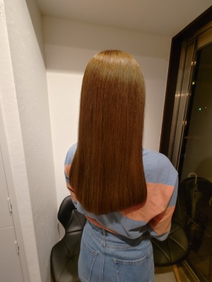 艶髪ロングヘアのイメージ画像