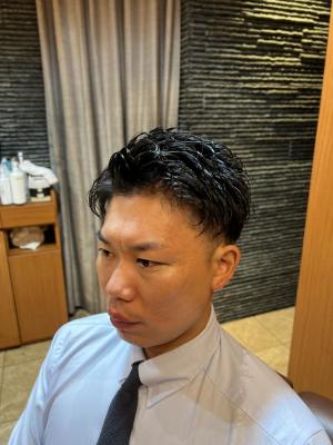銀座　理容室　メンズビジネスヘアツーブロ刈り上げ
