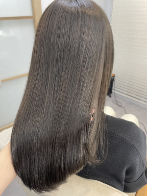 艶グレージュ