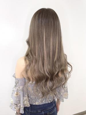 #ハイトーンヘアー