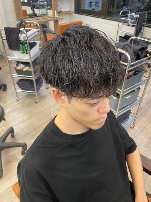 メンズカット爽やか刈り上げマッシュ波巻きパーマ