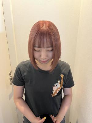  グレーベージュ レイヤー前髪パーマ アッシュブラック