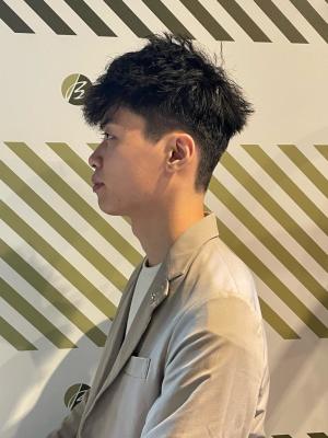 BARBER-BARのツイストパーマスタイル