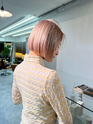 パツっとラインボブベージュこなれミディ20代30代40代