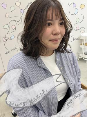 柔らかベージュ