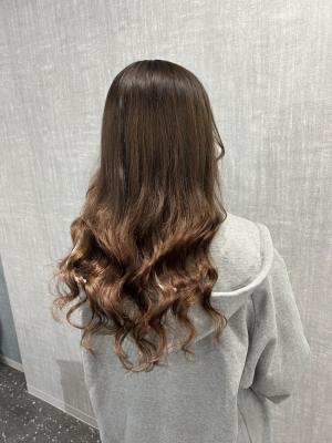 元のインナーカラーを活かして可愛いロングに！