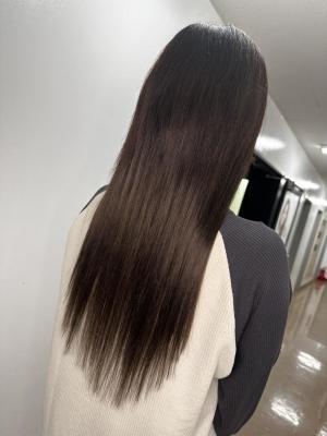 大変身ブラウンでロングヘアー！