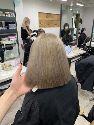 ロイヤルミルクティーベージュツヤ感ボブ所沢入間清瀬