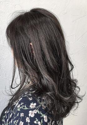 ダークグレージュロングレイヤー10代20代30代所沢