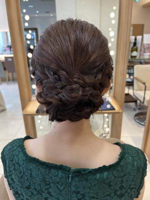 [なつな]お呼ばれヘア/編み込みヘアのイメージ画像