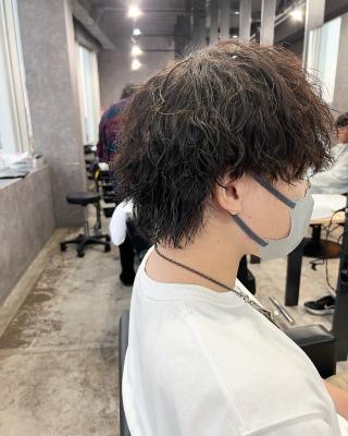 メンズヘア整形スパイラルパーマ波巻きツイストメンズパーマ髪型 メンズヘア整形スパイラルパーマ波巻きツイストメンズパーマ髪型