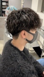 メンズヘア整形スパイラルパーマ波巻きツイストメンズパーマ髪型 メンズヘア整形スパイラルパーマ波巻きツイストメンズパーマ髪型