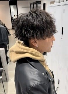 メンズヘア整形スパイラルパーマ波巻きツイストメンズパーマ髪型 メンズヘア整形スパイラルパーマ波巻きツイストメンズパーマ髪型