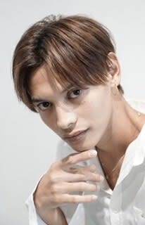 メンズヘア整形スパイラルパーマ波巻きツイストメンズパーマ髪型 メンズヘア整形スパイラルパーマ波巻きツイストメンズパーマ髪型