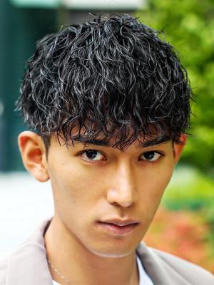 メンズヘア整形スパイラルパーマ波巻きツイストメンズパーマ髪型 メンズヘア整形スパイラルパーマ波巻きツイストメンズパーマ髪型