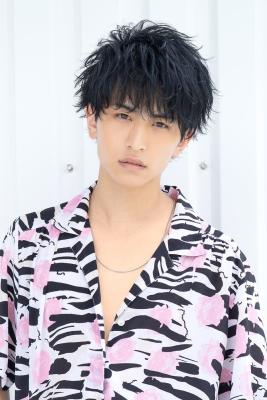 メンズヘア整形スパイラルパーマ波巻きツイストメンズパーマ髪型 メンズヘア整形スパイラルパーマ波巻きツイストメンズパーマ髪型
