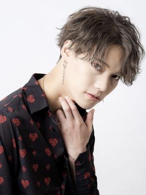 メンズヘア整形スパイラルパーマ波巻きツイストメンズパーマ髪型 メンズヘア整形スパイラルパーマ波巻きツイストメンズパーマ髪型