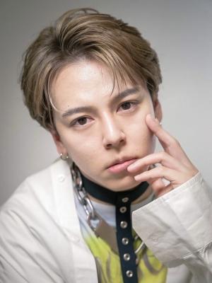 メンズヘア整形スパイラルパーマ波巻きツイストメンズパーマ髪型 メンズヘア整形スパイラルパーマ波巻きツイストメンズパーマ髪型