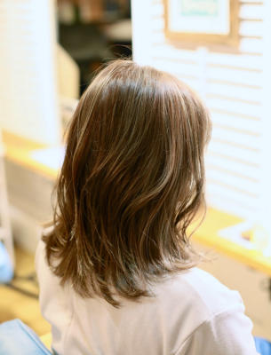 Rebeach HAIR RESORT 赤羽×ミディアムのイメージ画像