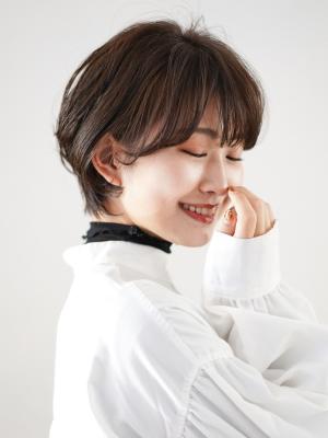 大人かわいい丸みショート