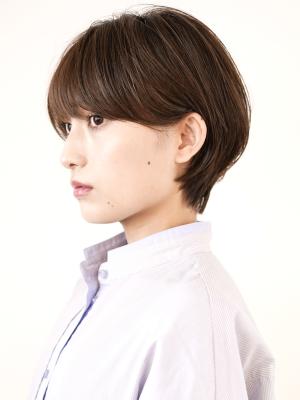 大人のくびれショート