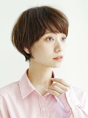 大人可愛いショートヘア