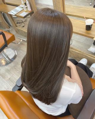 髪質改善トリートメント艶髪ベージュさら艶ストレートロング