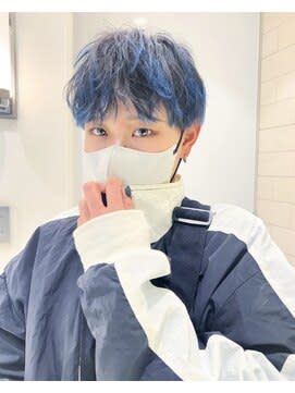 くびレイヤーエモージュデザインカラーシルキーベージュミディ