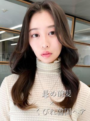 美髪レイヤー韓国ヘアロングくびれワンカールハッシュカットのイメージ画像