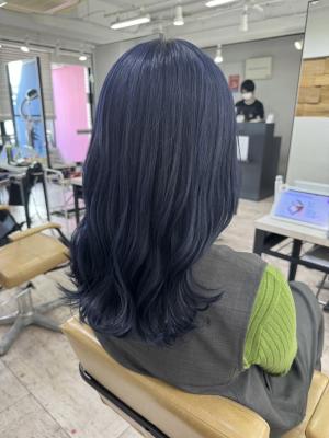 エアリーロング美髪ケアブリーチブルーブラックカラ練馬所沢韓国のイメージ画像