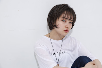 カジュアルショートボブ