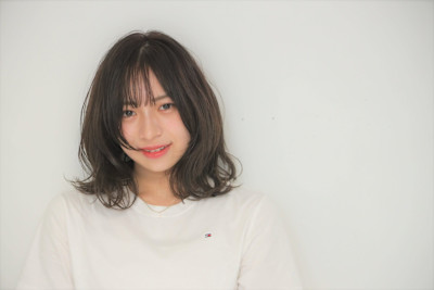 ふんわり くびれミディアム