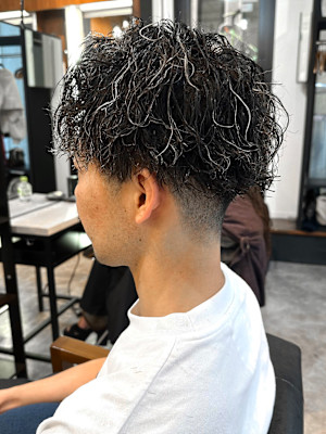 【IRIE 赤坂】スパイラルツイストパーマ
