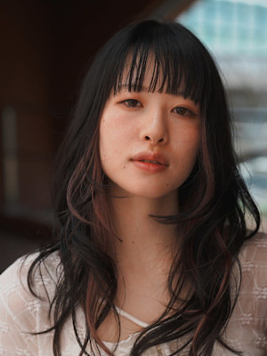 [佐野]インナーカラー×顔周りレイヤー[20代30代40代]