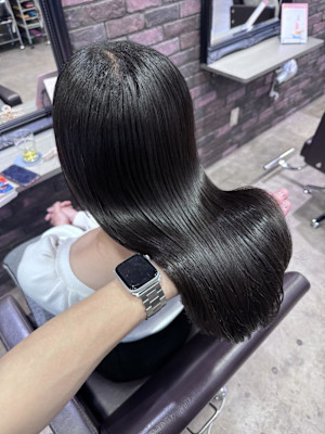 艶髪　美髪　ロング　髪質改善ストレート　髪質改善　縮毛矯正