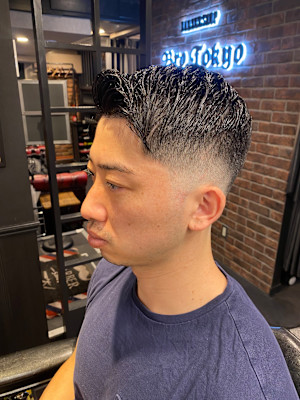 MEN'S ミドル スキンフェード アップバンク ショート 