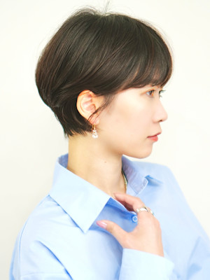 大人くびれショート