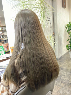 酸熱カラートリートメント＋キューティクル増強トリートメント