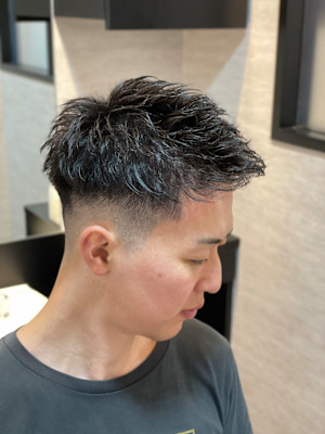 誰にでも合う！ナチュラルツイスパ×フェード